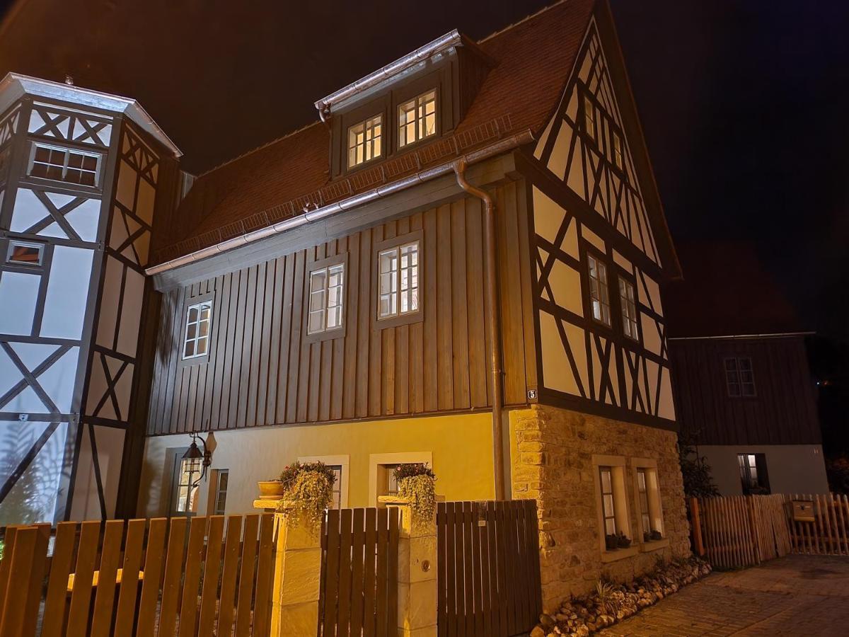 Aussergewoehnliches, Historisches, Spaetgotisches Wohnhaus Von 1519, Gries 5 Гера Экстерьер фото